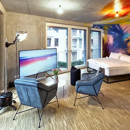 Ng19. Your Inspiring Homebase. * Berlin